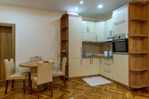 Nirvana CENTAR - image 7