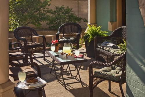 Létesítmények, The Kalamazoo House Bed & Breakfast in Cbd