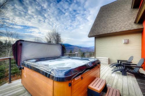 . Thunder Ridge Lodge