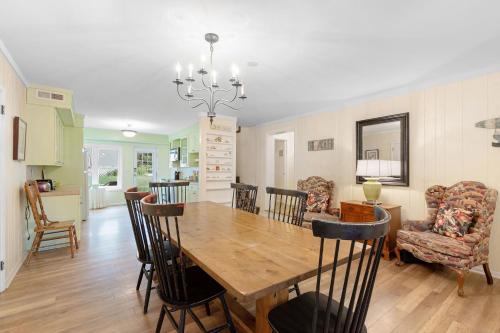 612 E Ashley - Shore Beats Work - 4 Bedrooms - image 8