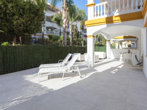  Splendid Apartment in Marbella with Swimming Pool in Marbella