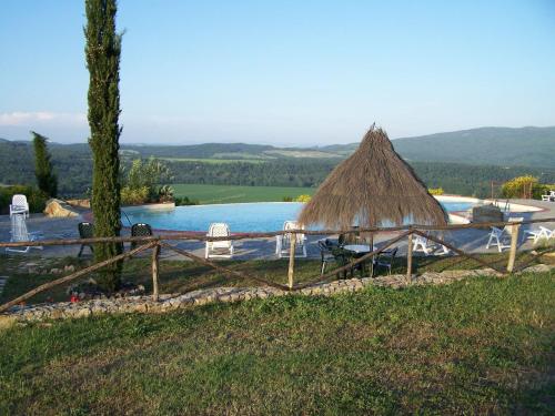 Lovely Farmhouse in Monticiano with Garden