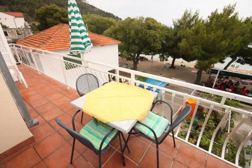 Erkély/terasz, Apartments by the sea Drvenik Donja vala, Makarska - 6658 in Drvenik