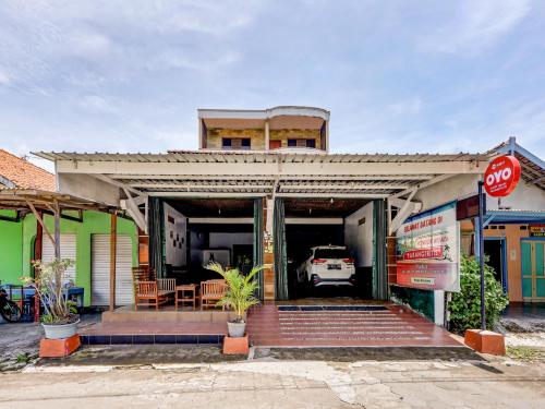 OYO 90051 Guest House Parangtritis