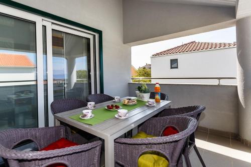 Apartment with Balcony image 2