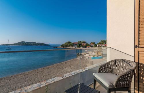 Luxury Beachfront Villa Korcula the Beach with private pool, sauna and gym at the beach on Korcula island - Prizba