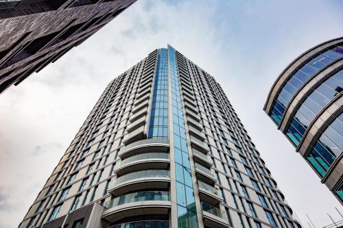 Altitude Point Serviced Apartments by TheSquare - main image