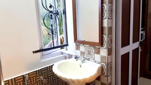 Modern Apartment with View in Souillac - 45 sqm + Balcony