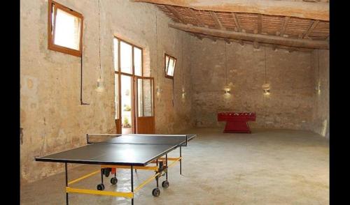 Guardia de Tremp Villa Sleeps 14 with Pool gîte à louer Agramunt