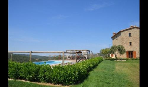 Biosca Villa Sleeps 10 with Pool gîte à louer Pujalt