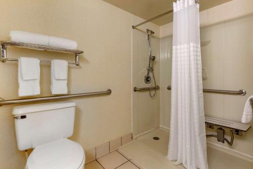 Clarion Hotel – Fayetteville, NC