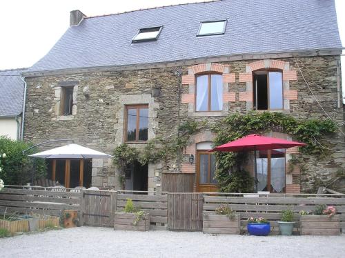 Maison de Vacances a Brambuan chambre d'hôte Lizio