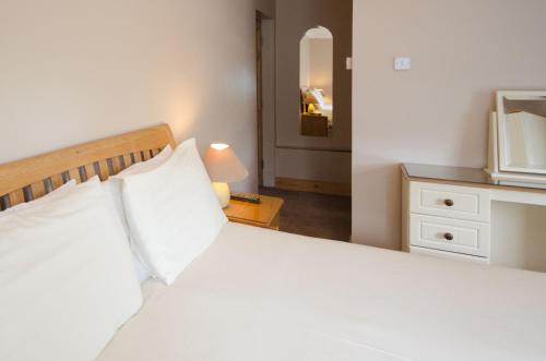 Property 374 - Ballyconneely, Ballyconneely (photo 10)