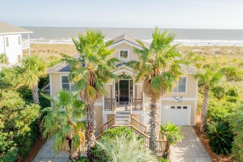211 E Arctic - Tee Fore Two - Oceanfront - 4 Bedrooms image