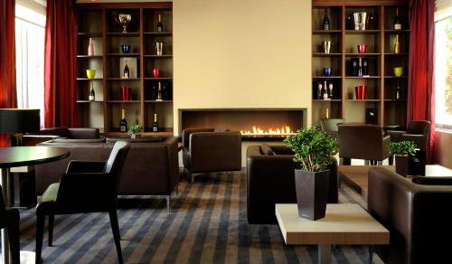 حانة/استراحة, Le Relais de La Malmaison, a member of Radisson Individuals in Rueil-Malmaison