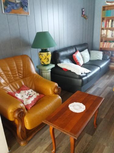 Létesítmények, la maison seillere in Senones