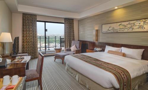 Nice Prince Hotel in East District