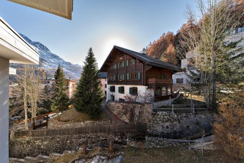 Chesa Cuntainta - St. Moritz - image 9