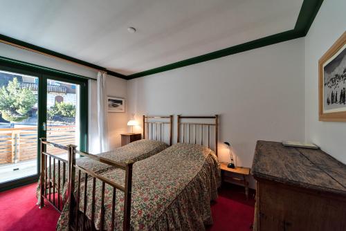 Apartment with Lake View image 8