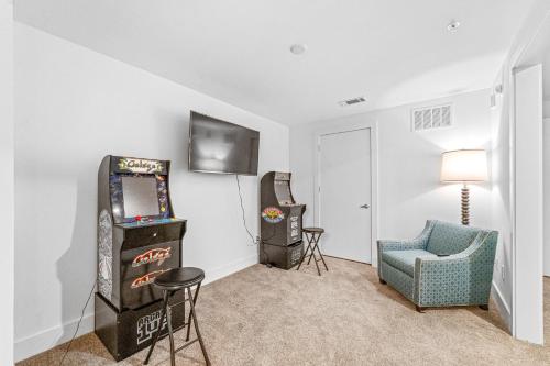 Alexa Loft With Game Lounge Ideal For Long Stays