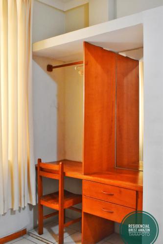 2 twin beds