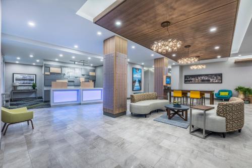 Tampilan eksterior, Holiday Inn Express and Suites Moncton North By IHG in Moncton (NB)