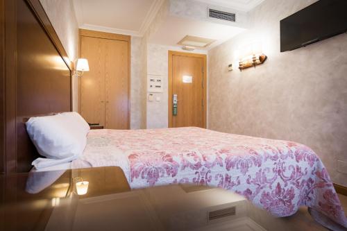 Abadía Burgos Camino Santiago - image 12