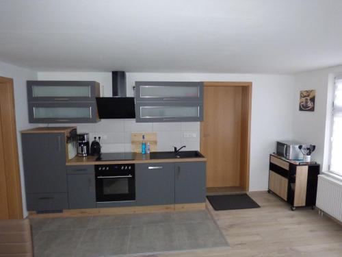 кухня, Uckermark "Ferienwohnung Sommerfugl " in Хорін