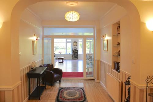 Lobby, The Dial House Guest House in Oxford