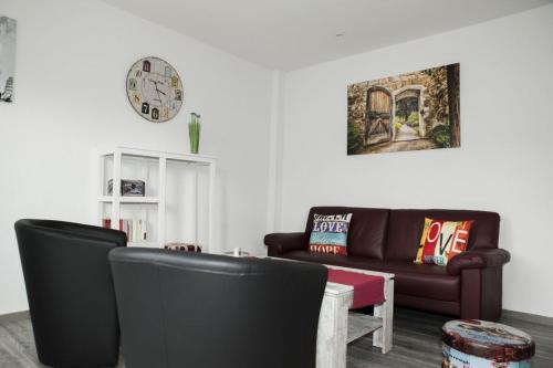 EXKLUSIVE Ferienwohnung mit Balkon, 2 Schlafzimmer im HAUS SERTÜRNER