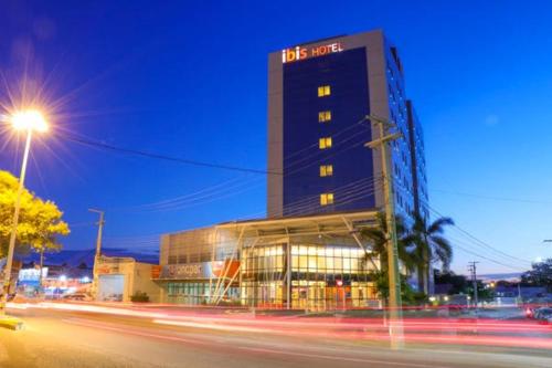 ibis Mossoro Set in a prime location of Mossoro, Ibis Mossoró puts everything the city has to offer just outside your doorstep. The property has everything you need for a comfortable stay. Service-minded staff wi