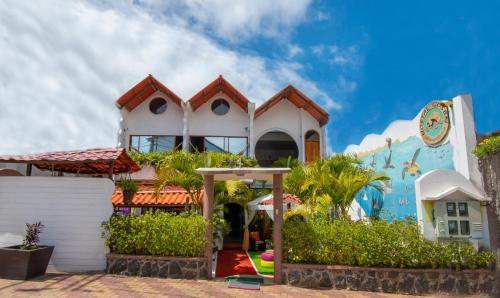 Зовнішній вигляд готелю, Hostal Gosen in Галапагоські острови