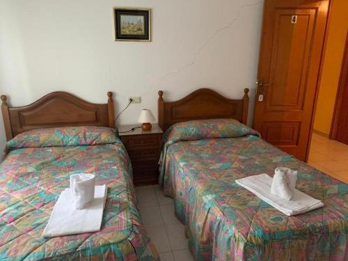 Room in Guest room - Hostal restaurante Seoane chambre d'hôte Brejo