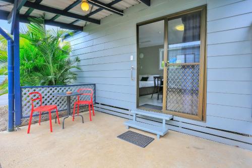 Cane Village Holiday Park Room Type - Cabin - Turtle