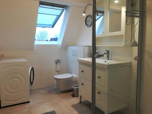 Bathroom, Ferienwohnung Fischerstieg in Maasholm