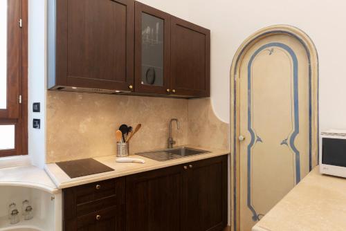 Piazza di Spagna Elegant Apartment, Rome (photo 9)