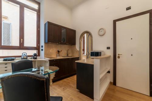 Piazza di Spagna Elegant Apartment, Rome (photo 6)