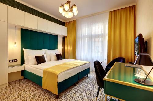 Art Deco WOLKER by ASTORIA Hotel & Medical Spa in Karlovy Vary