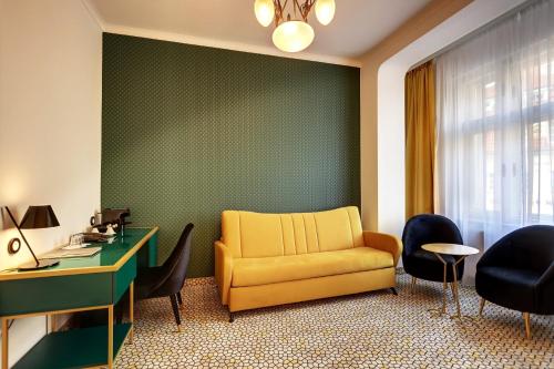 Art Deco WOLKER by ASTORIA Hotel & Medical Spa