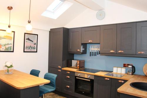 Kitchen, The Bird House at Invergarry Pet friendly in Windermere