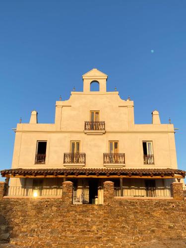  Campillo Alto, Pension in Cumbres de San Bartolomé bei Encinasola