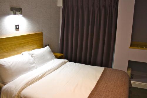 Cosy Double Room image 5