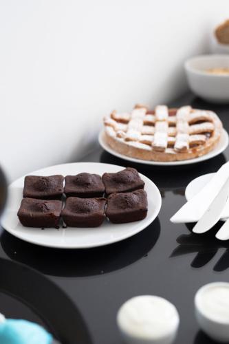 FJ Bianco Guest House - image 7