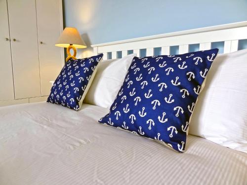 Nautical Apartment by Seaside Llandudno