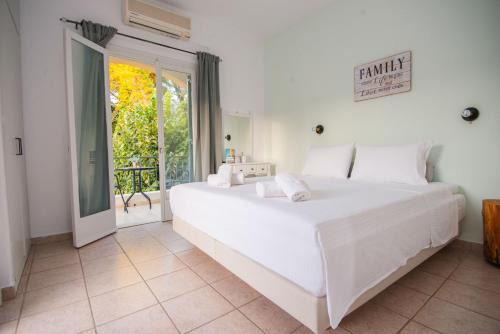  Villa Karmar by Go4sea in Káto Korakiána