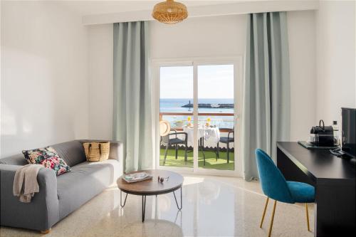 Facilities, Apartamentos Islamar Arrecife in Lanzarote