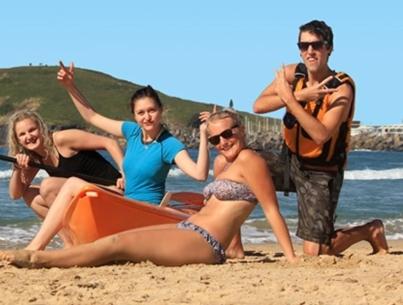 沙灘, 奧斯特爾背包客旅舍 (Aussitel Backpackers) in 科夫斯港