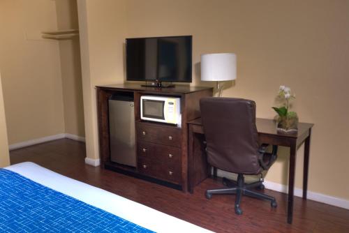 Sunrise Inn San Diego - image 7