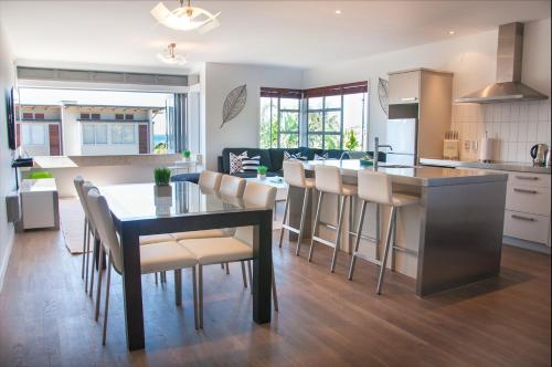 The Condo On The Beach - Onetangi - Luxury at The Sands by Waiheke Unlimited, Onetangi
