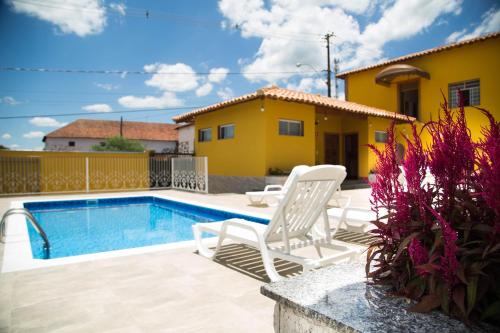 Peldbaseins, Casarao Hostel - Analandia SP in Analandia